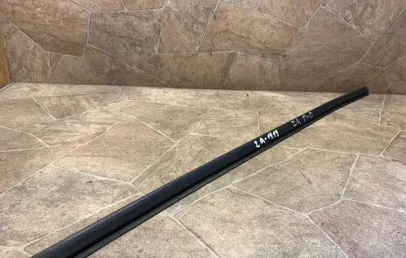 BMW Z4 E89 Front door glass trim molding 7046105