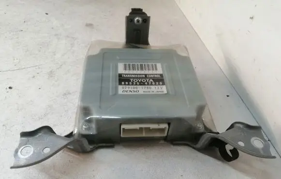 Toyota Prius (XW20) Gearbox control unit/module 8953547020 0791001780 001780G