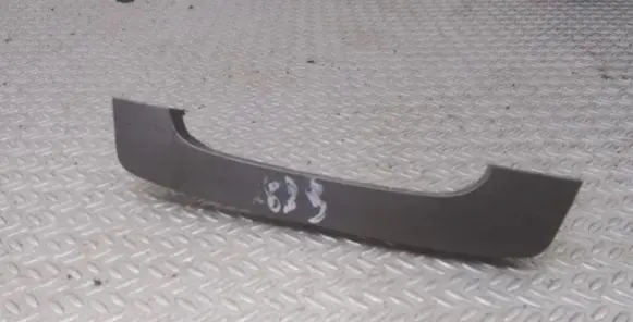Volkswagen PASSAT B7 Dashboard glove box trim 3AA863324