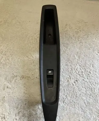 Citroen C4 I Electric window control switch 965146677
