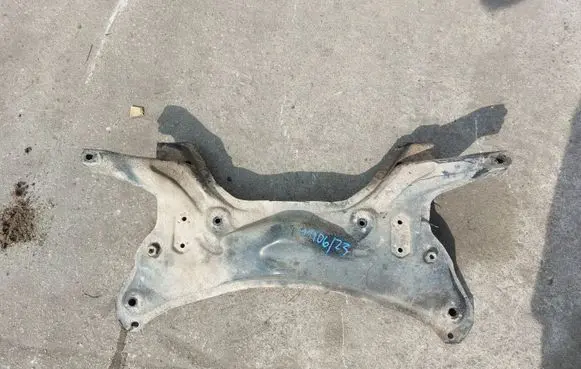 Fiat Panda II Front axle beam 