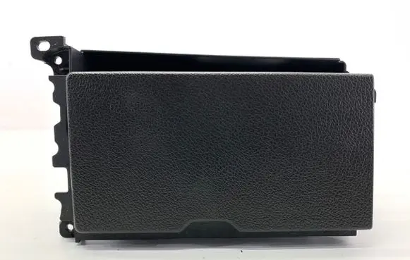 Ford Mustang V Cup holder 