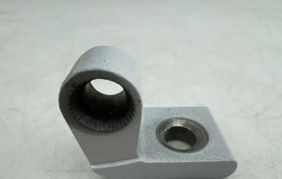 Mini One - Cooper F56 F55 Front door lower hinge 