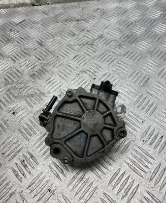 Citroen DS3 Vacuum pump 9804021880