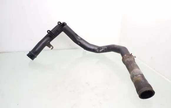 Volkswagen Polo IV 9N3 Intercooler hose/pipe 6Q0145832K