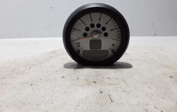 Mini Cooper Countryman R60 Speedometer (instrument cluster) 9275558