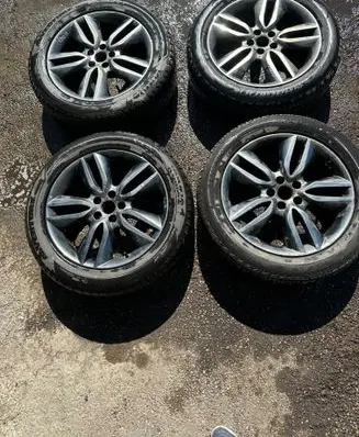 Hyundai Santa Fe R19 alloy rim 529102W195