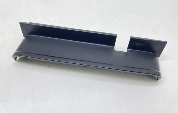 Volkswagen Caddy Rear/tail light trim molding 2K5945312D 2K5945312E