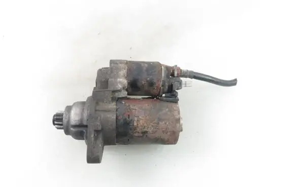 Volkswagen Caddy Starter motor 