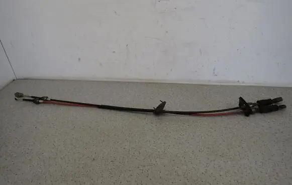 KIA Carens I Gear shift cable linkage 