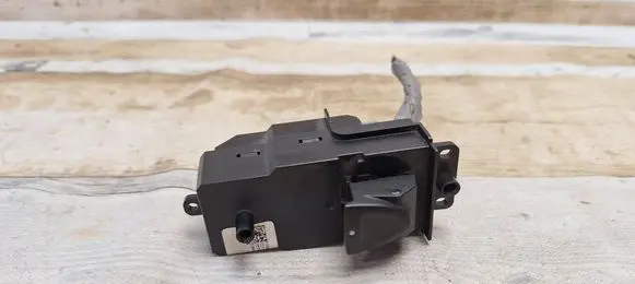 Honda Civic Electric window control switch 35770SMGE010M1 F000200B