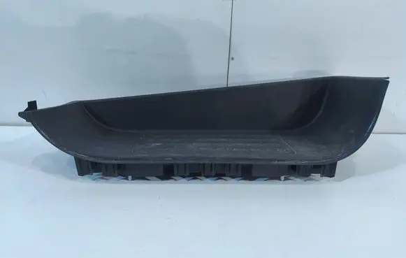 Volkswagen Transporter - Caravelle T6 Front door trim (molding) 7LA863736D 1726385X 7L6863736E