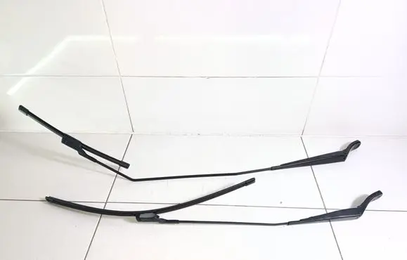 Renault Zoe Windshield/front glass wiper blade 288860987R 288810622R