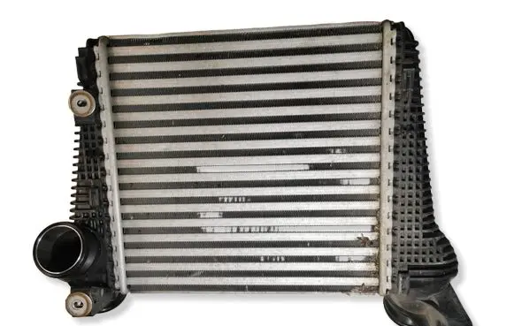 Porsche Macan (95B) Intercooler radiator T95B359 111358