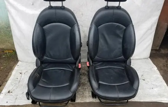 Mini Cooper Countryman R60 Seat set 