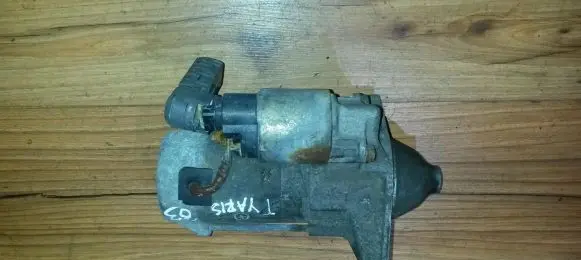 Toyota Yaris Starter motor 28000j020 ms228000-9540