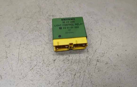 Volvo S70 V70 V70 XC Other relay 3523200