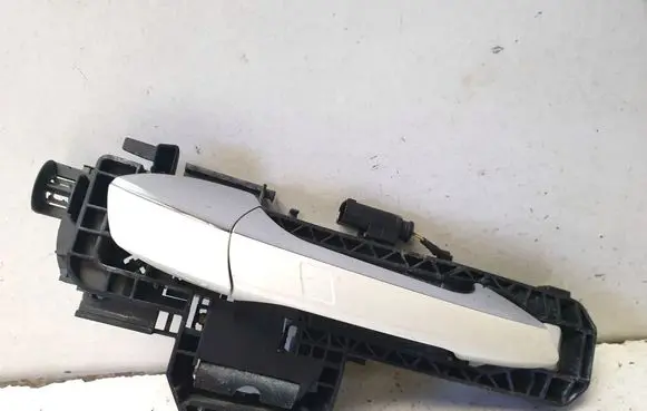 Mercedes-Benz GL X166 Rear door exterior handle A2047602434
