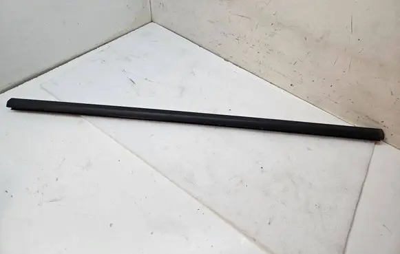 Volkswagen ID. Buzz Front door glass trim molding 1T3837477
