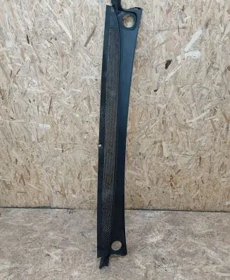 Citroen C4 Grand Picasso Wiper trim 9675943577