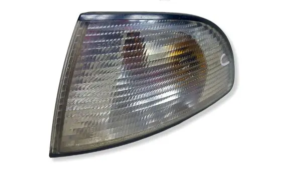 Audi A4 S4 B5 8D Front indicator light 1315106KASACJA 1315106