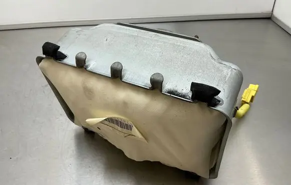 Peugeot 4007 Passenger airbag 6059542 BGVV33JAAH00 7030A026