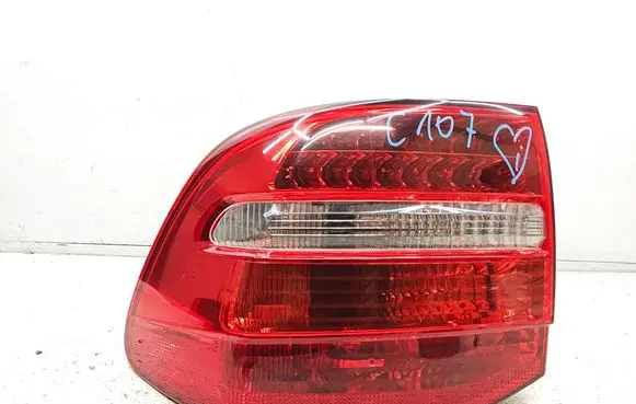 Porsche Cayenne (9PA) Rear/tail lights 7L5945207B 00928301