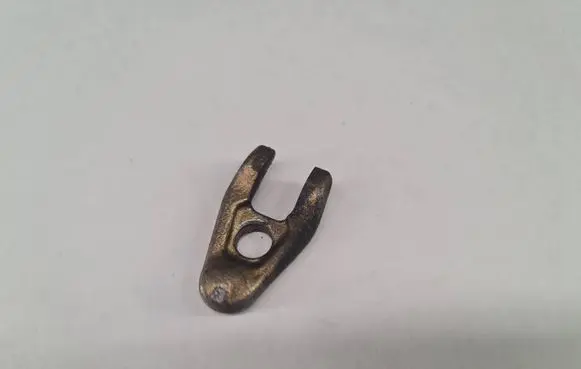 Volvo S40, V40 Fuel Injector clamp holder