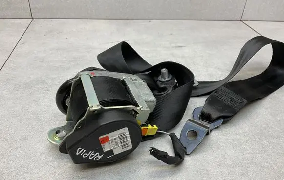Skoda Rapid (NH) Front seatbelt 621492600