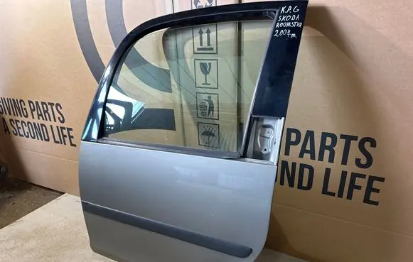 Rear door