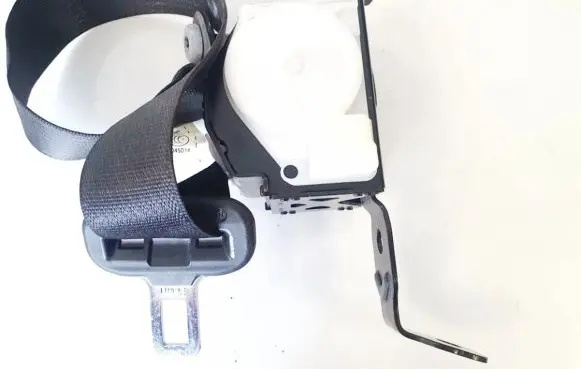 Opel Insignia A Rear seatbelt 306134010ab