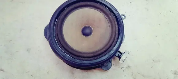 Audi A3 S3 8P Front door speaker 8P0035411