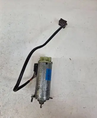 Mercedes-Benz S W220 Seat adjustment motor 2208201542