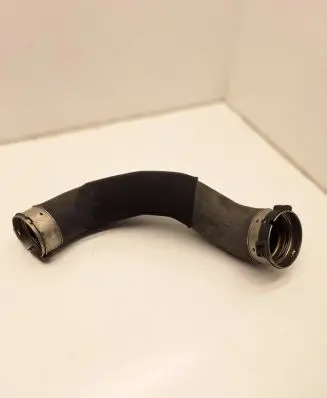 BMW X1 F48 F49 Intercooler hose/pipe 13717637197 7637197