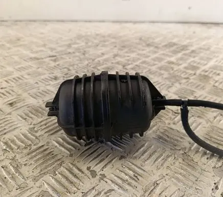 BMW X5 E70 Turbo system vacuum part 7799790