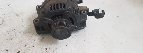 Toyota Avensis T250 Generator/alternator