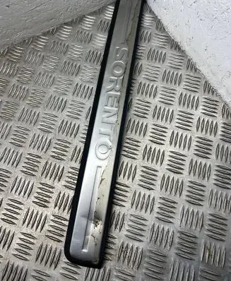 KIA Sorento Front sill trim cover 858873E000