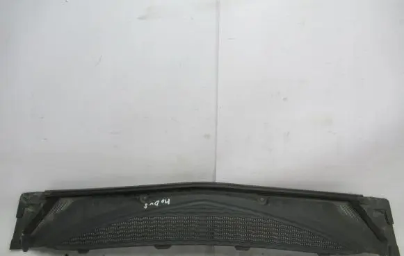 Renault Modus Wiper trim 8200213840