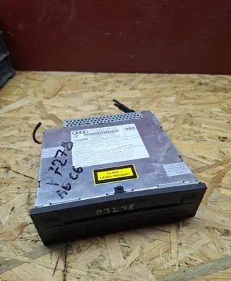 Audi A4 S4 B7 8E 8H CD/DVD changer 4E0035110A
