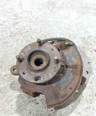 KIA Carens I Front wheel hub spindle knuckle