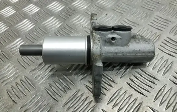 Audi A6 S6 C6 4F Master brake cylinder TRW2499 2499