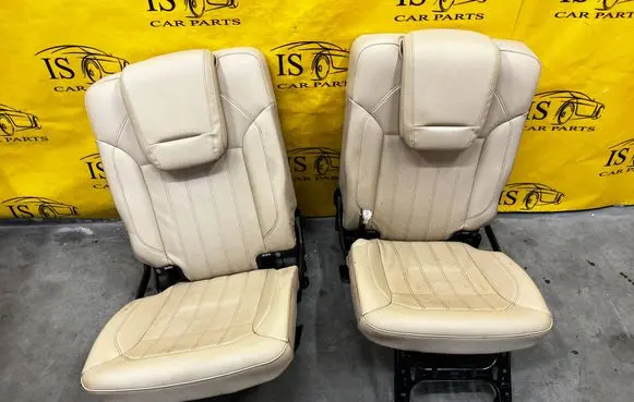 Mercedes-Benz GL X166 Third row seats 