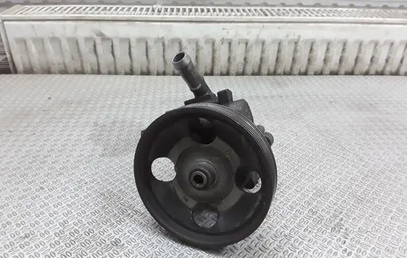 Citroen C5 Power steering pump 9656405380