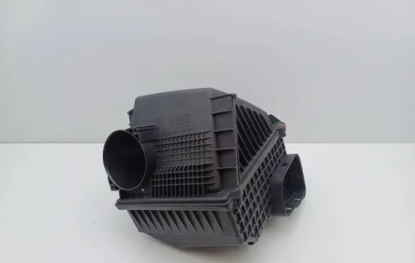 Renault Espace IV Air filter box 8200453858