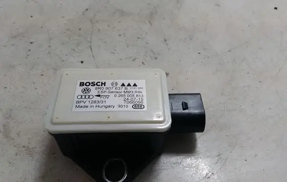 Audi A4 S4 B8 8K ESP acceleration yaw rate sensor 8R0907637B 0265005853