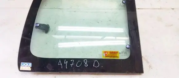Peugeot Partner Rear side window