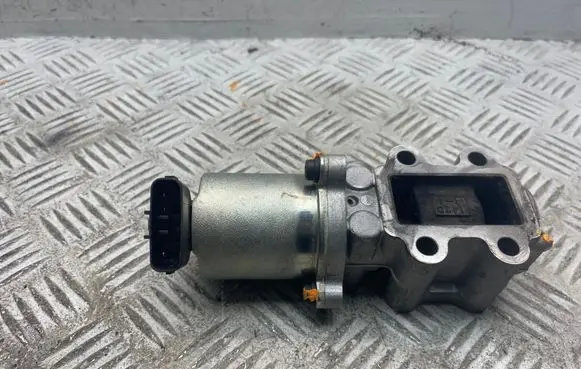 Toyota Corolla Verso AR10 EGR valve 256200R010 DEG0107 13500090503D