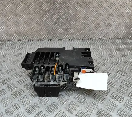 Mercedes-Benz Sprinter W907 W910 Fuse box set A9105402736