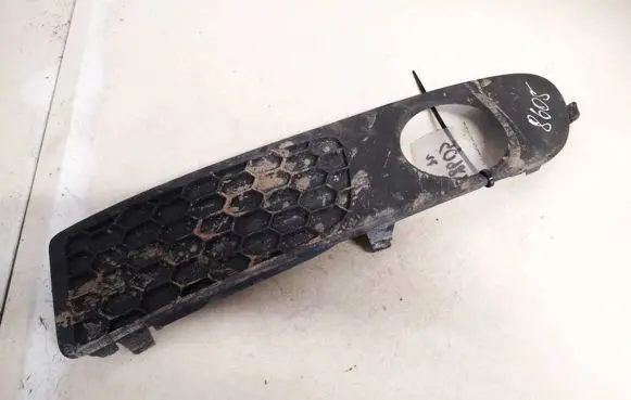 Volvo S80 Front bumper lower grill 30655929