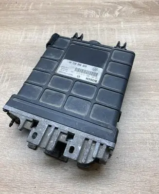 Volkswagen PASSAT B3 Engine control unit/module ECU 028906021AK 0281001312